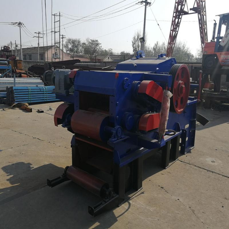 Wood Crusher Machine